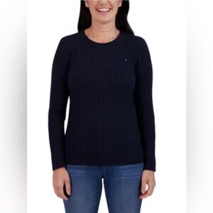 ✨ Tommy Hilfiger Cable Knit Sweater – Classic Closet Staple ✨NWT